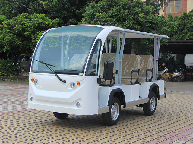 Carrinhos tur&iacute;sticos el&eacute;tricos de 8 lugares